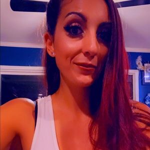 Meet your Posher, Krystal